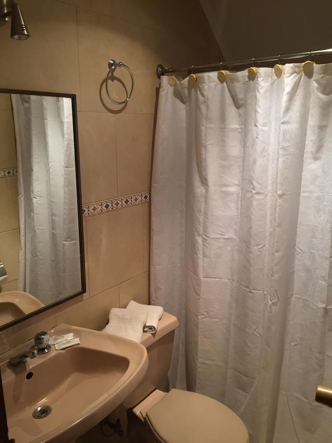 Hosteria Bilbao Villarrica Bagian luar foto