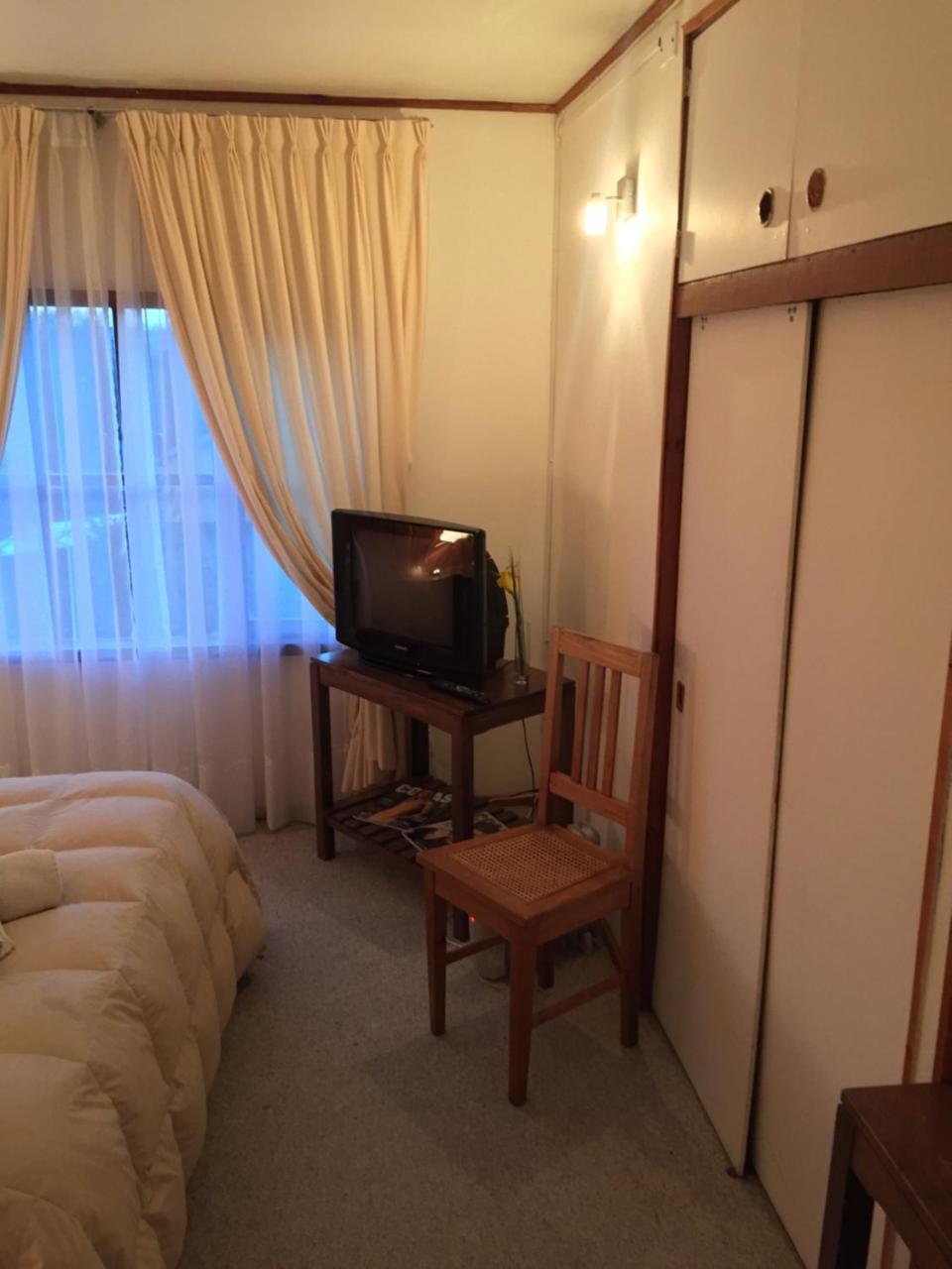 Hosteria Bilbao Villarrica Bagian luar foto